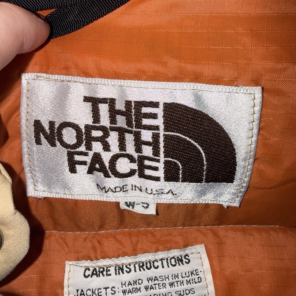 Vintage The North Face Women's Small Down Vest Tan Orange Puff Vest Outerwear - Picture 9 of 12